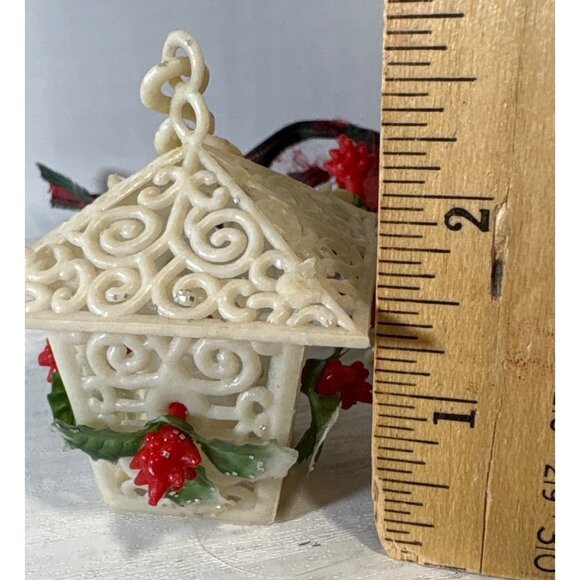 Vtg Plastic Hanging Lantern Christmas Decoration With Red Flowers Green Leaves - Picture 7 of 9